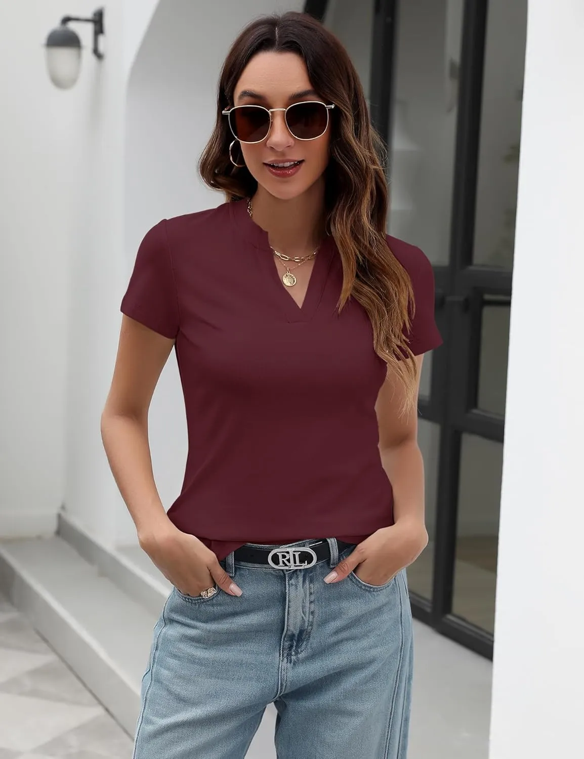 Women's V Neck T-Shirts 2025 Trendy Summer Short Sleeve Casual Tees Slim Fit Basic Tops for Work